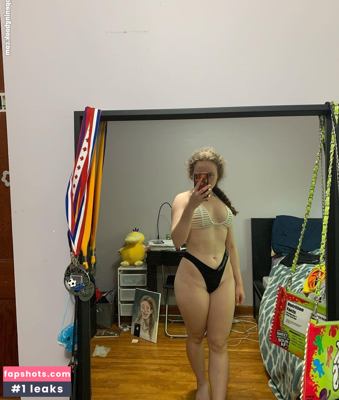 Alyssa Cleversey gallery photo #67