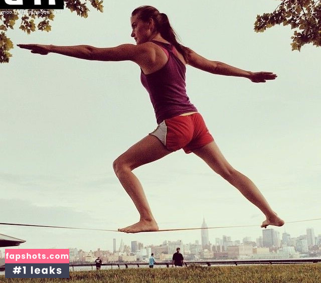 Alyssa Daugherty gallery photo #3