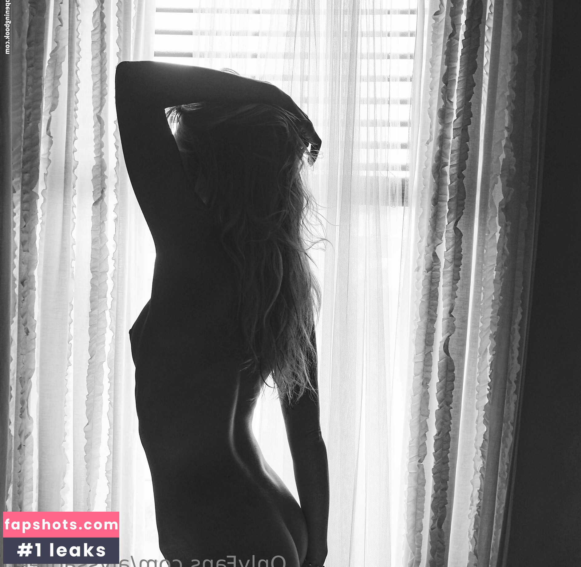 Alyssa Green gallery photo #59