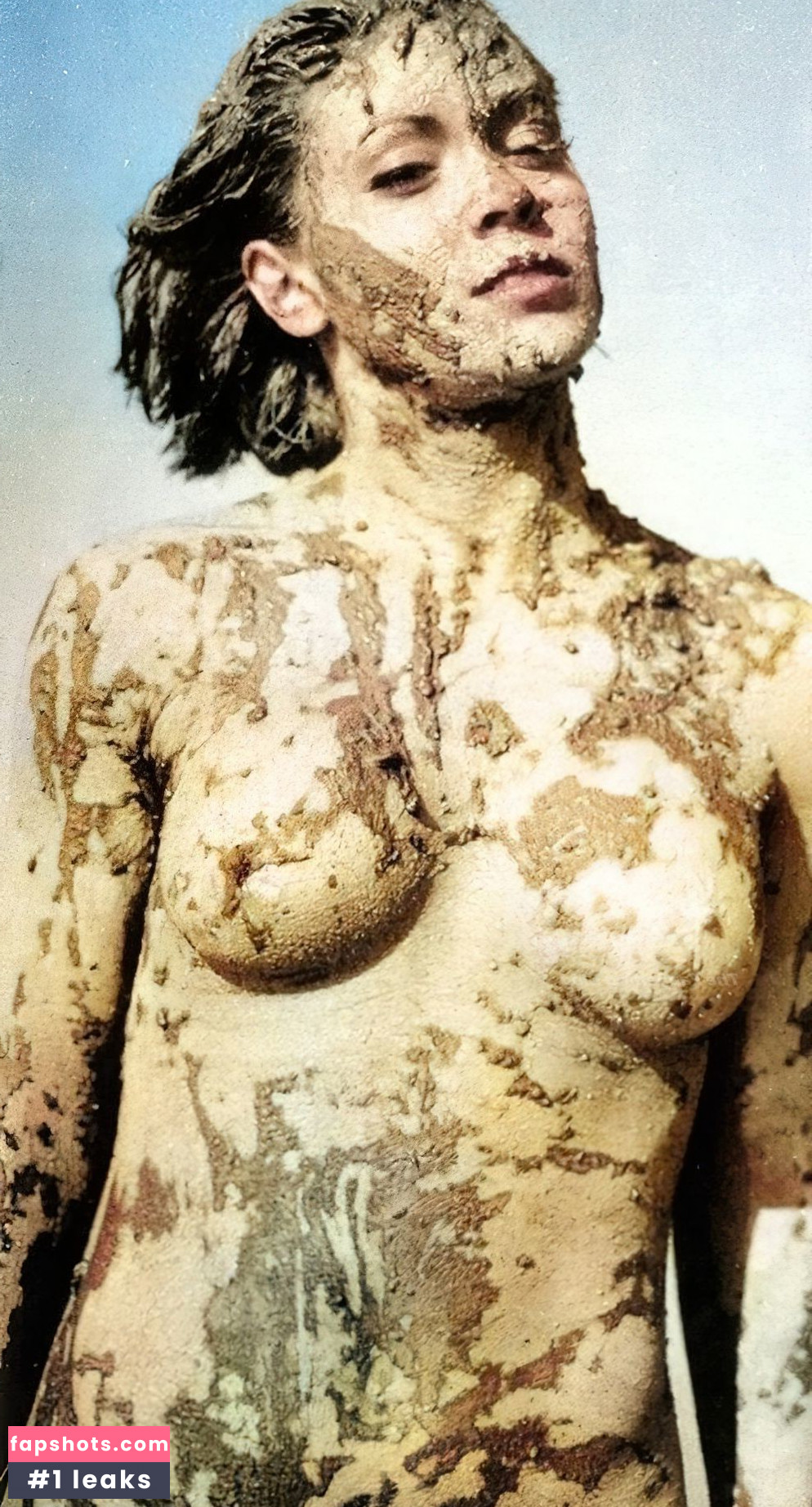 Alyssa Milano gallery photo #151