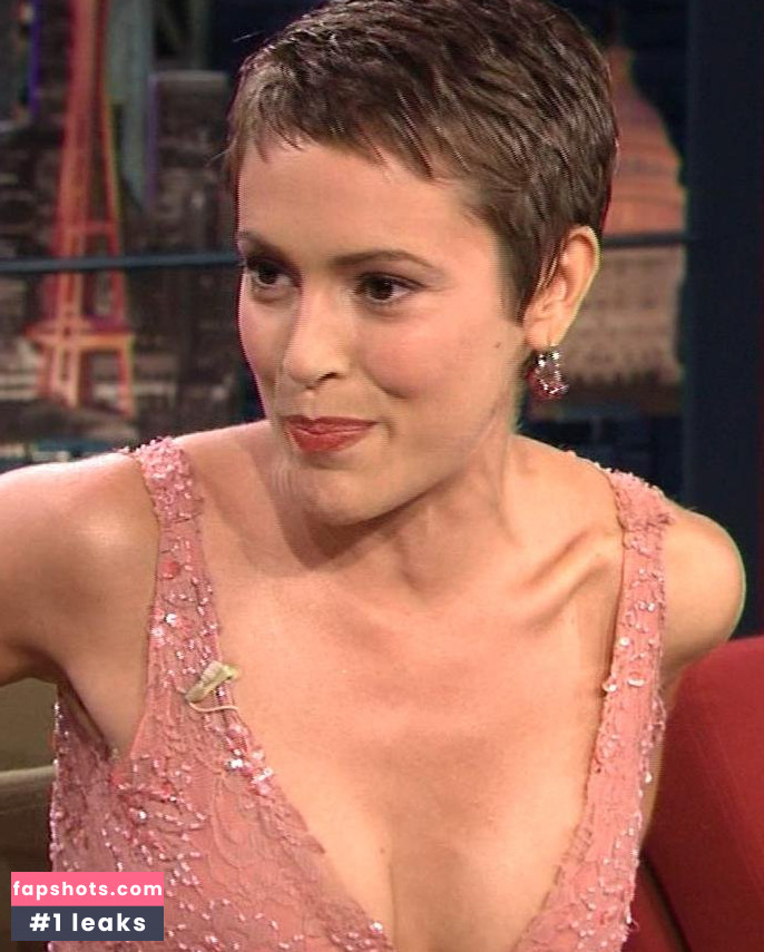 Alyssa Milano gallery photo #185