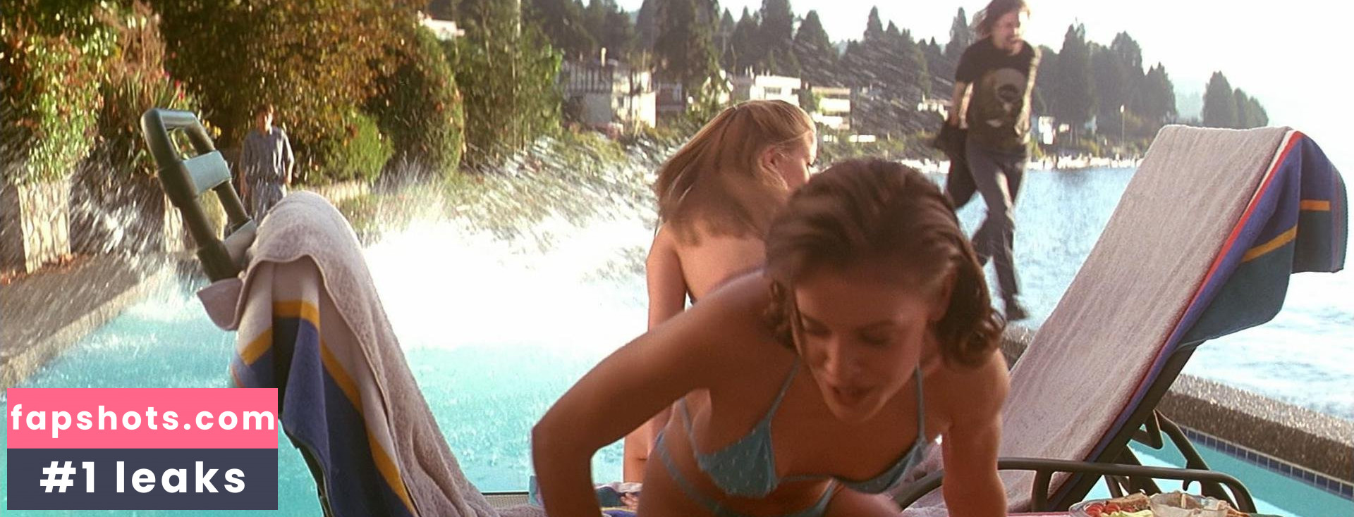 Alyssa Milano gallery photo #188