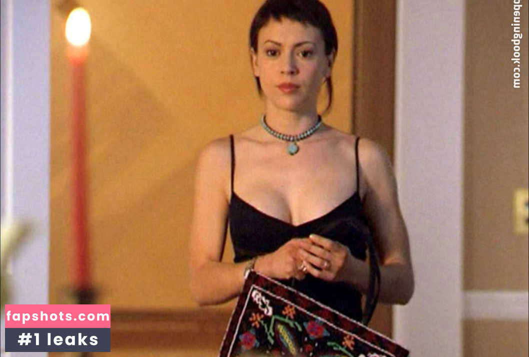 Alyssa Milano gallery photo #201