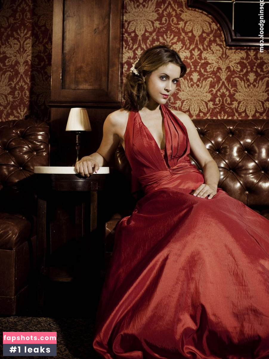 Alyssa Milano gallery photo #244