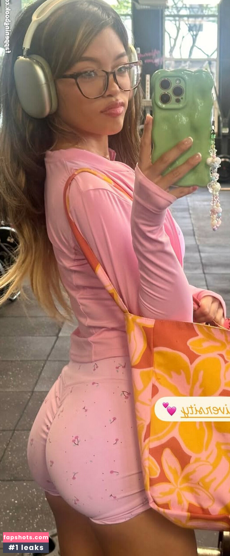 Alyssa Silos gallery photo #6