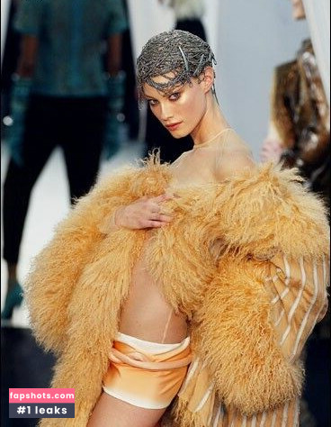 Alyssa Sutherland Filtración Desnuda OnlyFans Foto #16 - Fapshots