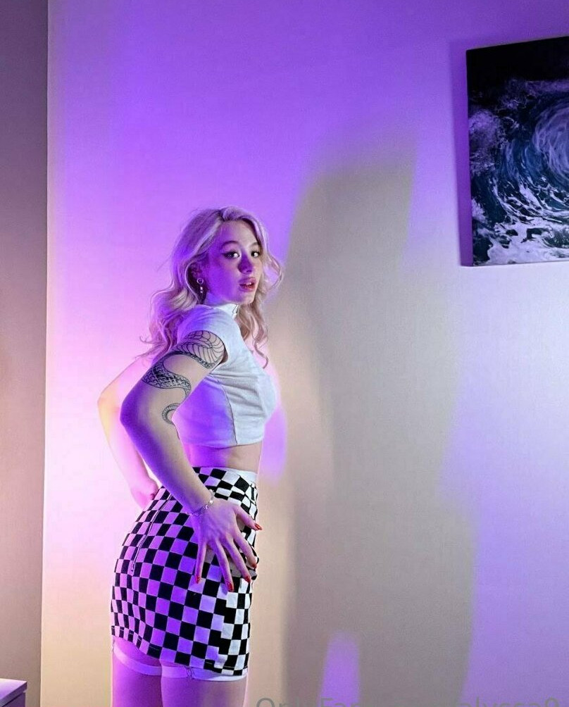 alyssa9 Nude Leaks OnlyFans Photos #825 - LeakJerk