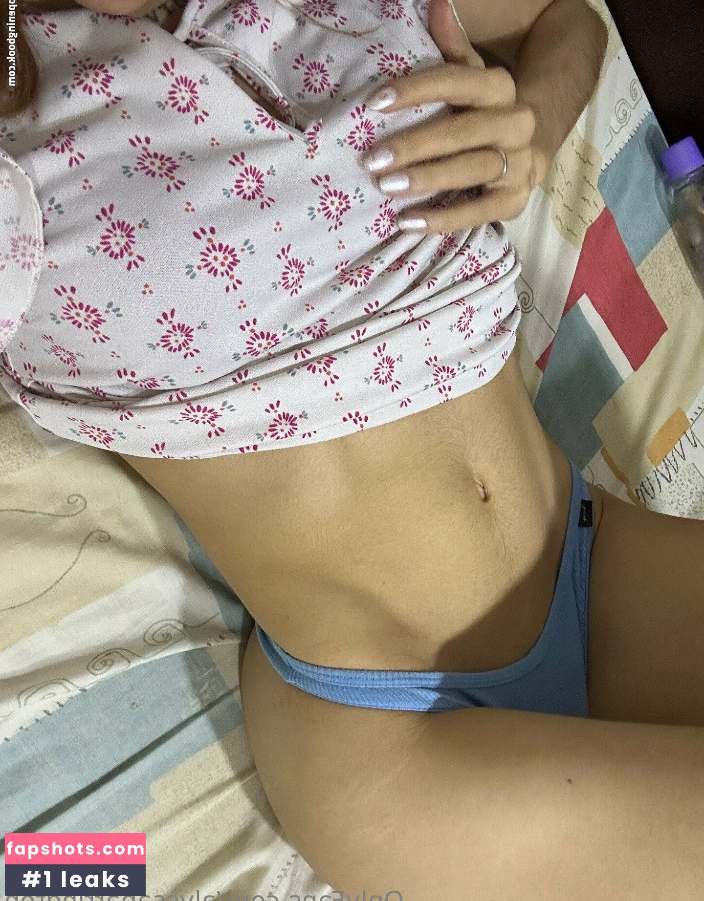 alyssabarrington gallery photo #7