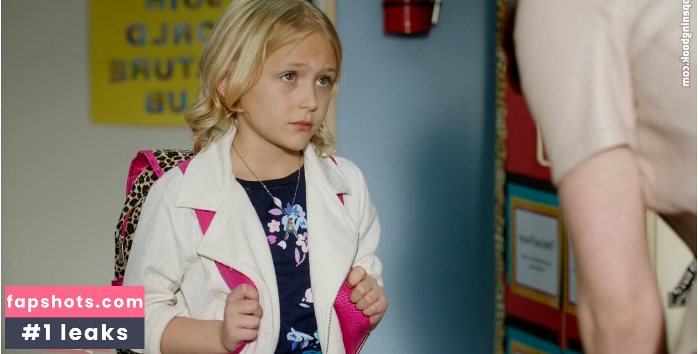 Alyvia Alyn Lind gallery photo #22