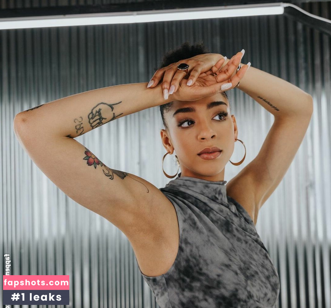 Amala Ekpunobi Nacktheit OnlyFans Fotos #3 - Fapshots