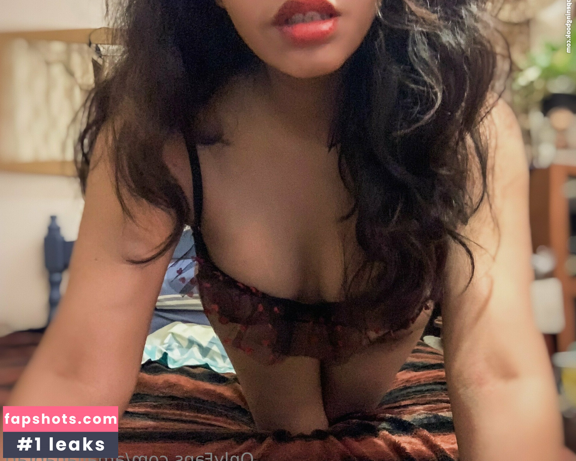 amaliahabfart nude babe gallery