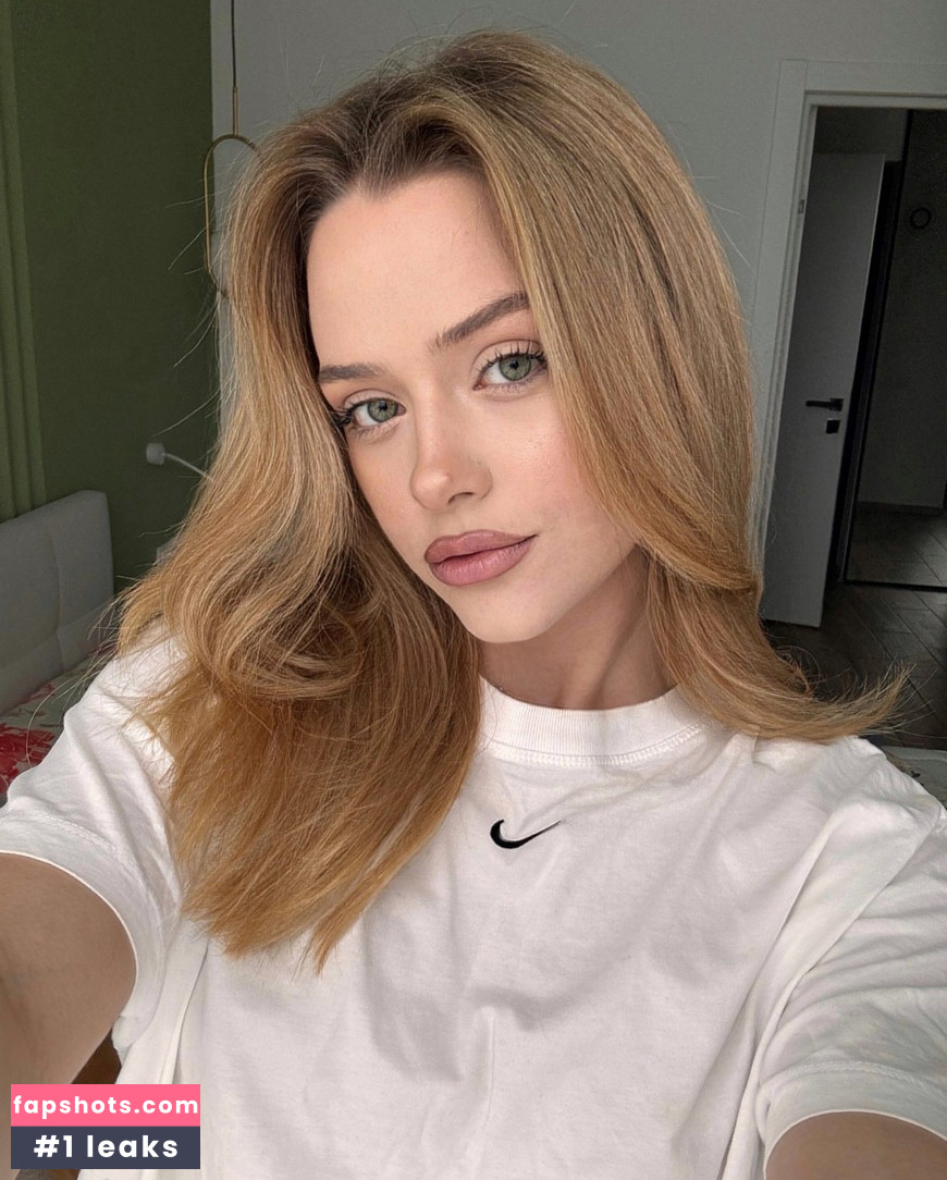 amaliavandijk Nude Leaks OnlyFans - Fapshots