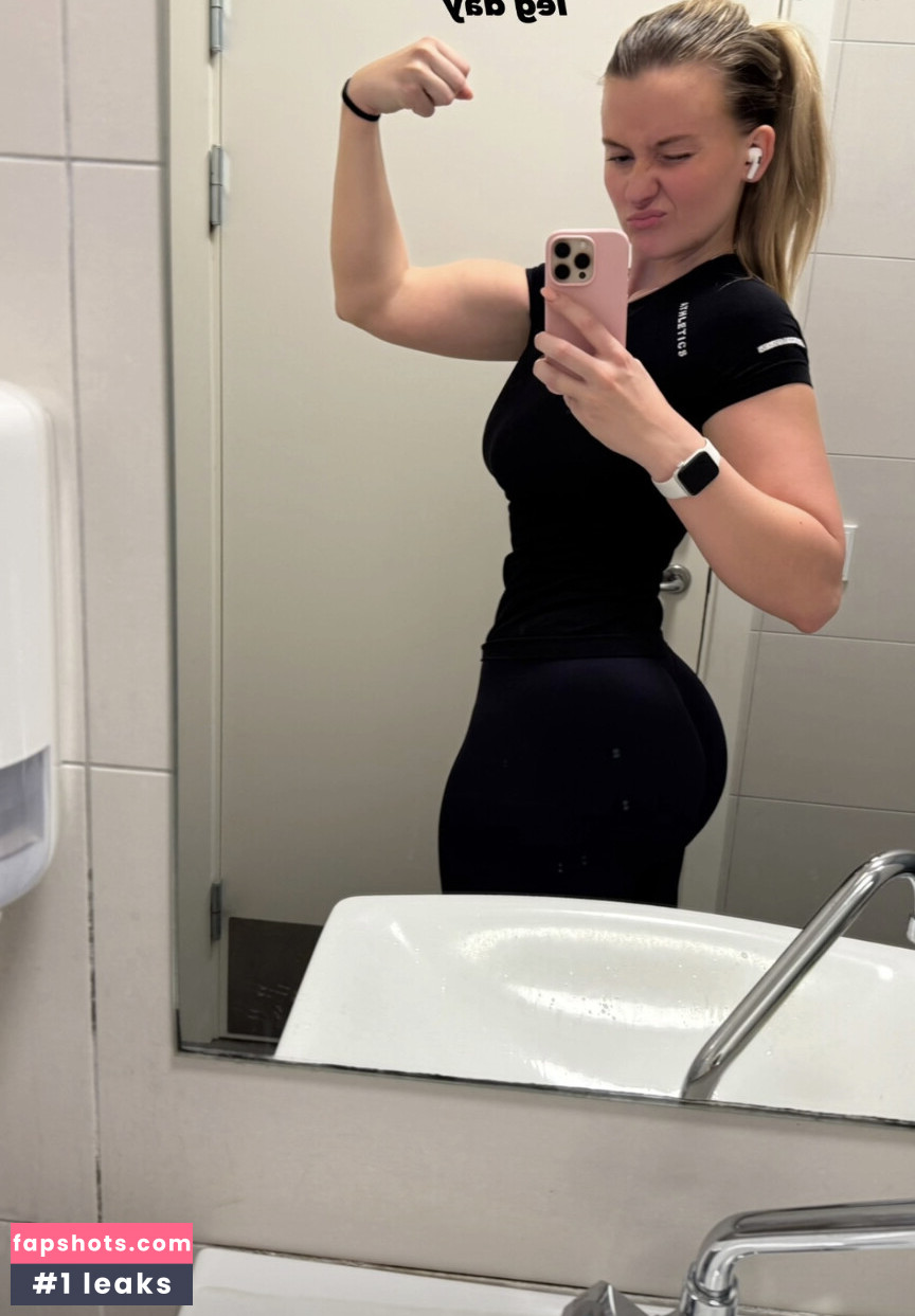 Amalie Kjeldtoft nude babe gallery