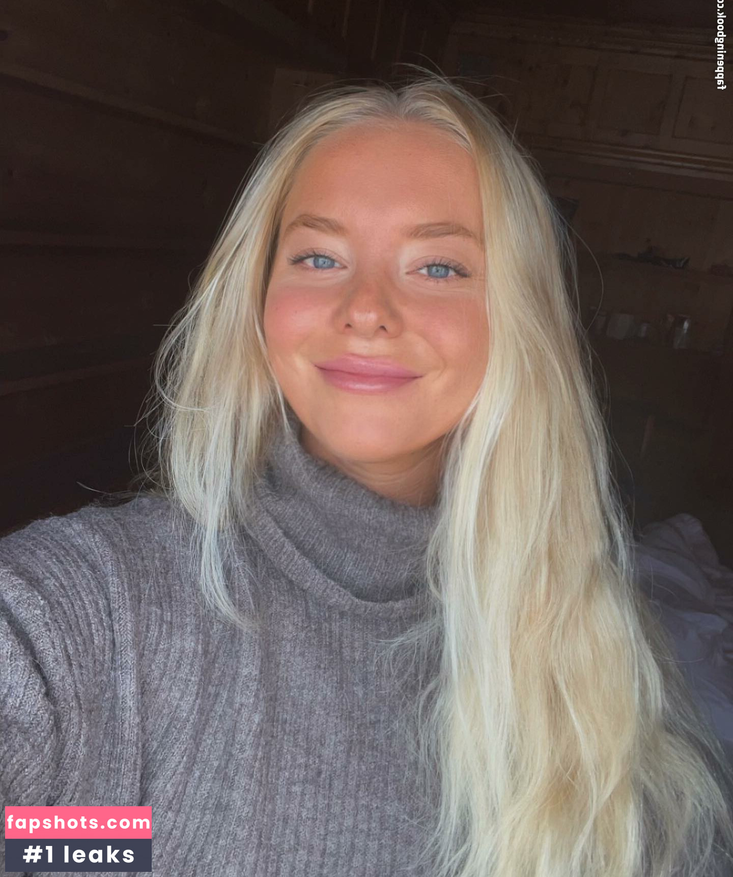 Amalie Mikkelsen gallery photo #10