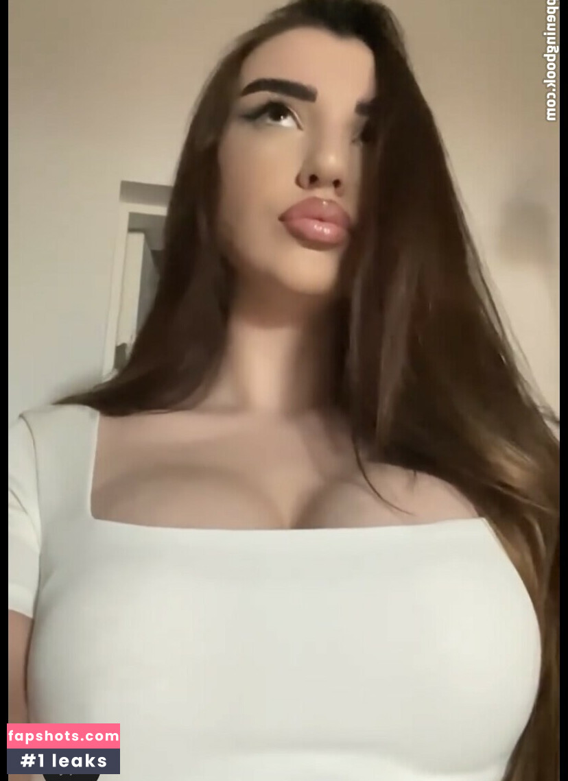 amaliemfr gallery photo #15