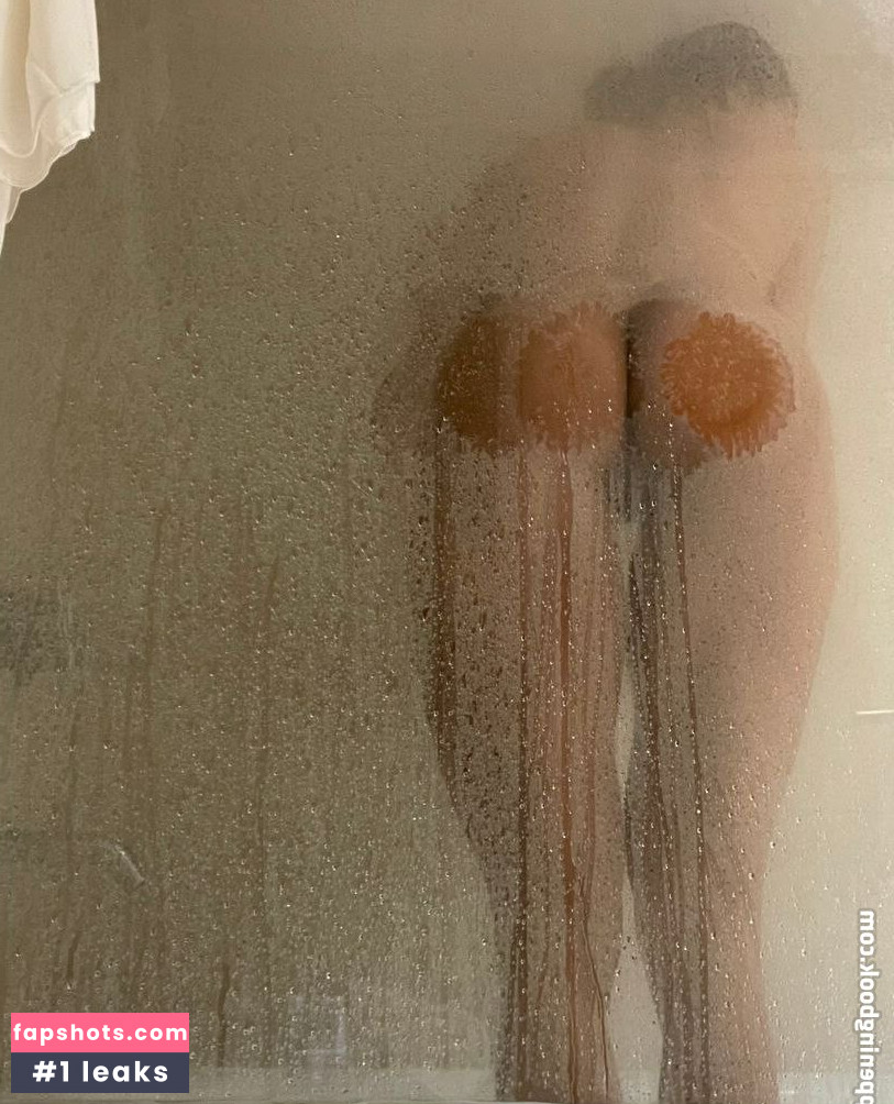 Amanda Albuquerque Nude Leaks OnlyFans Photos #10 - LeakJerk