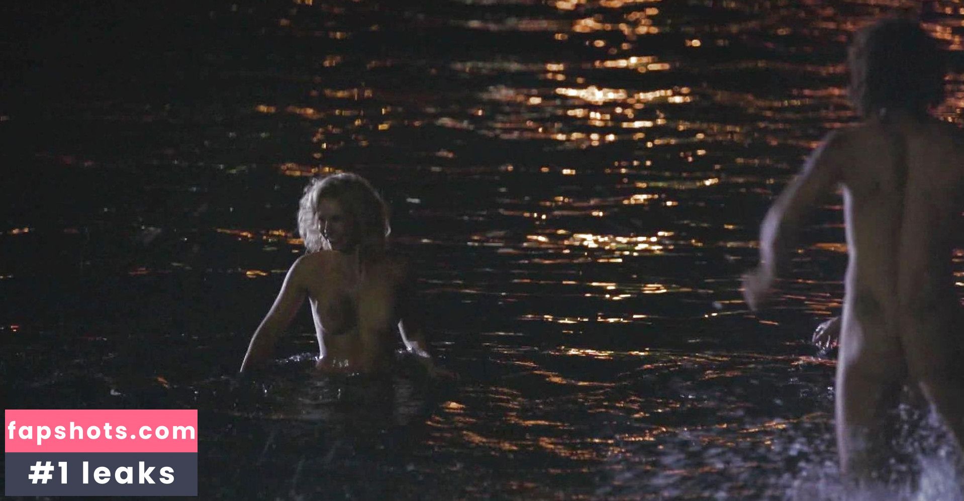 Amanda Bathgate gallery photo #4