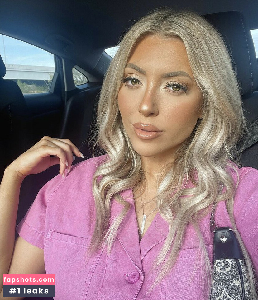 Amanda Casey Vance gallery photo #9