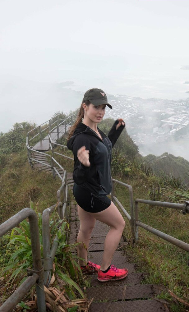 amanda-cerny gallery photo #1023