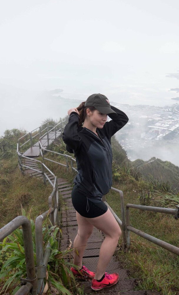 amanda-cerny gallery photo #1025