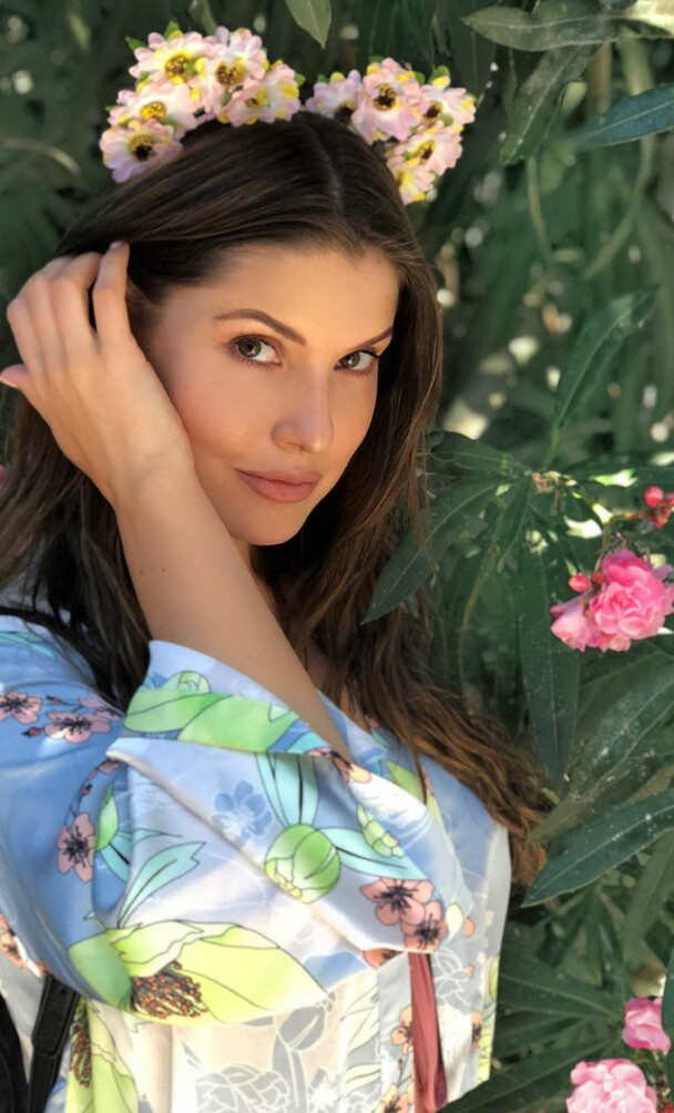 amanda-cerny gallery photo #1047