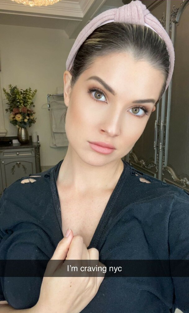 amanda-cerny gallery photo #1073