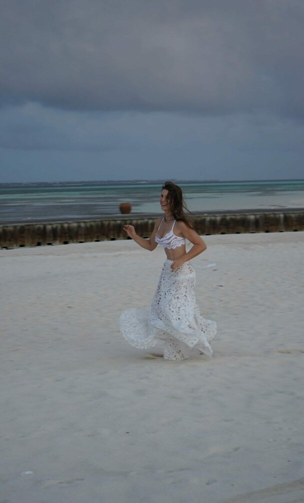 amanda-cerny gallery photo #1113