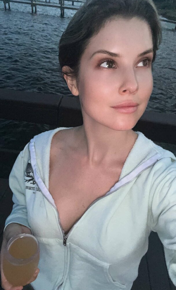 amanda-cerny gallery photo #1128