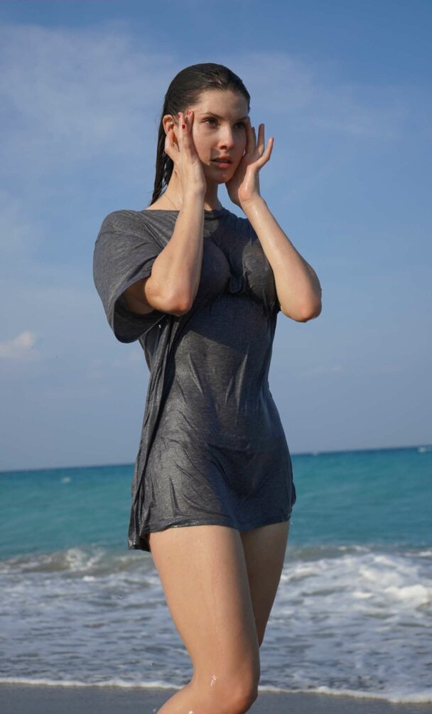 amanda-cerny gallery photo #1179