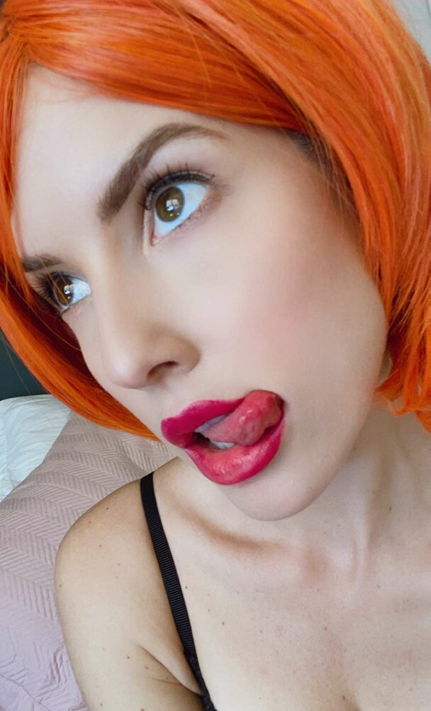 amanda-cerny gallery photo #1371