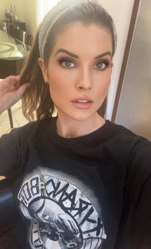 amanda-cerny gallery photo #1423