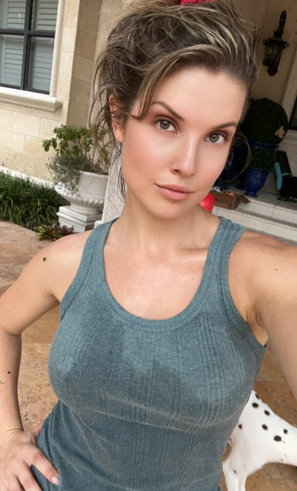 amanda-cerny gallery photo #1562