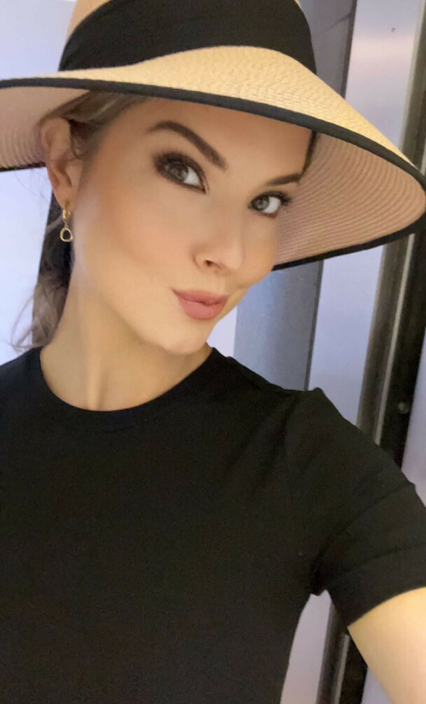 amanda-cerny gallery photo #1603