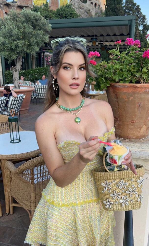 amanda-cerny gallery photo #1613