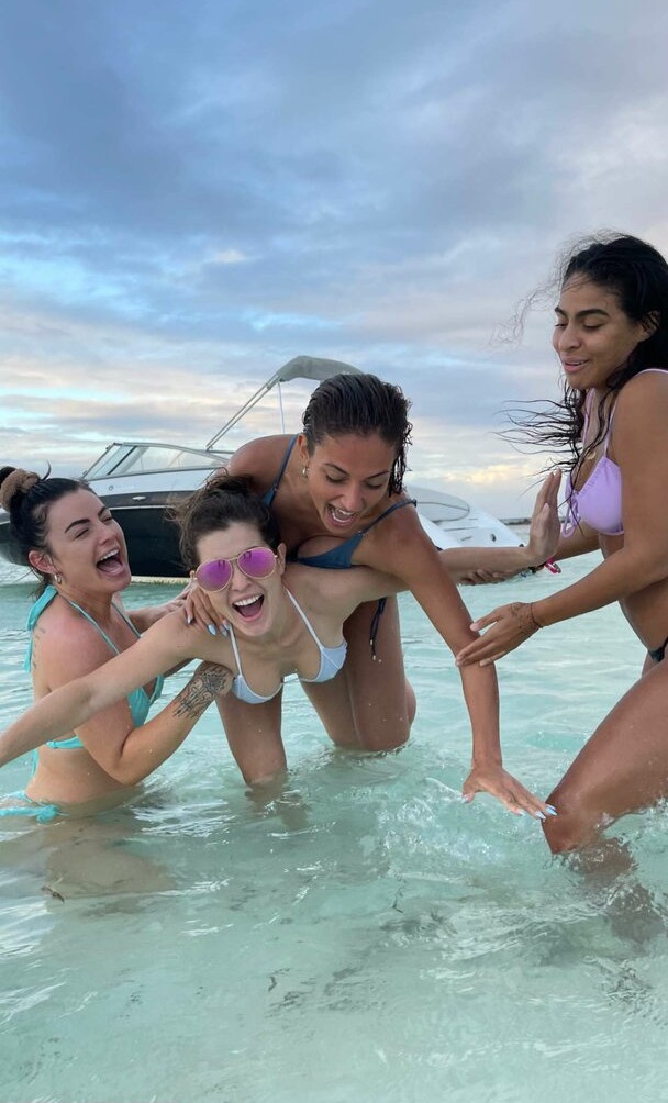 amanda-cerny gallery photo #1661