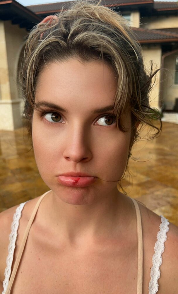 amanda-cerny gallery photo #1676