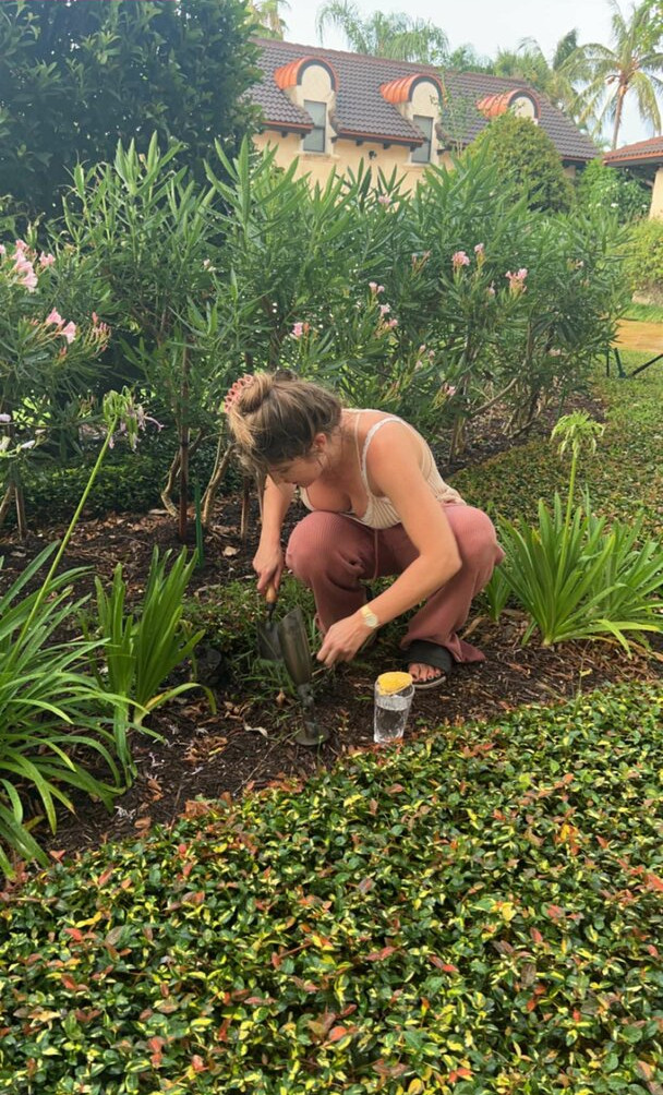 amanda-cerny gallery photo #1680