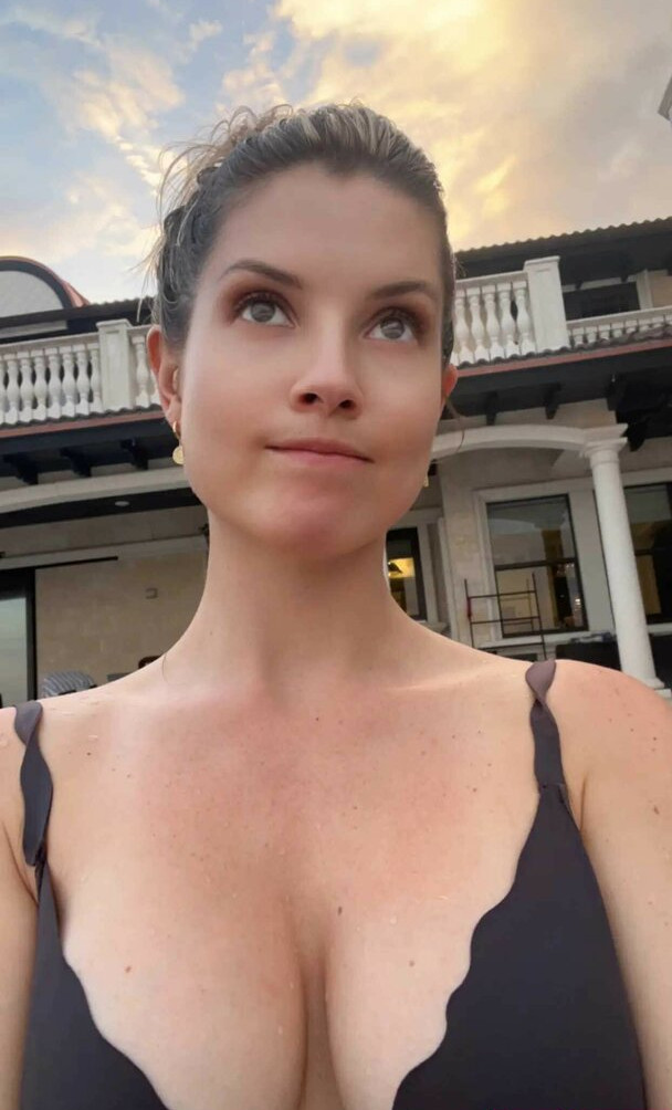 amanda-cerny gallery photo #1807