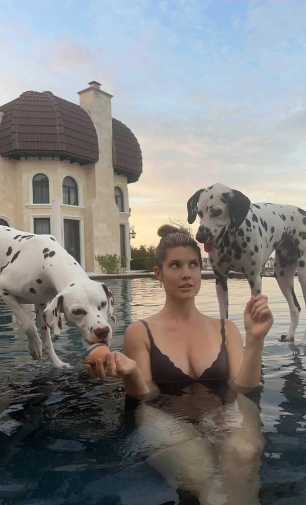 amanda-cerny gallery photo #1812