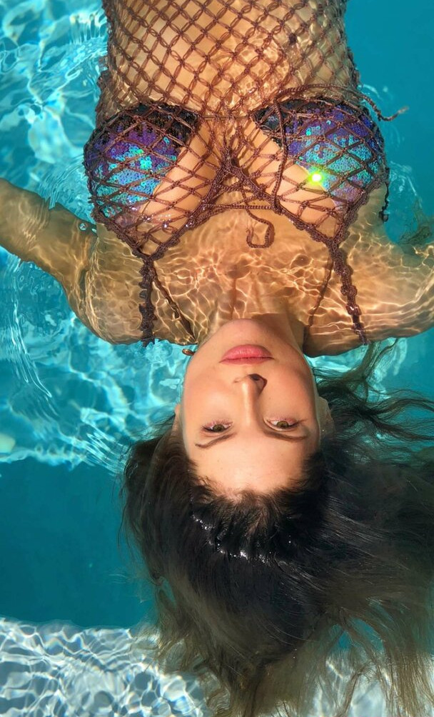 amanda-cerny gallery photo #1946