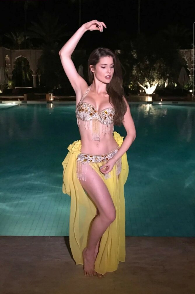 amanda-cerny gallery photo #1959