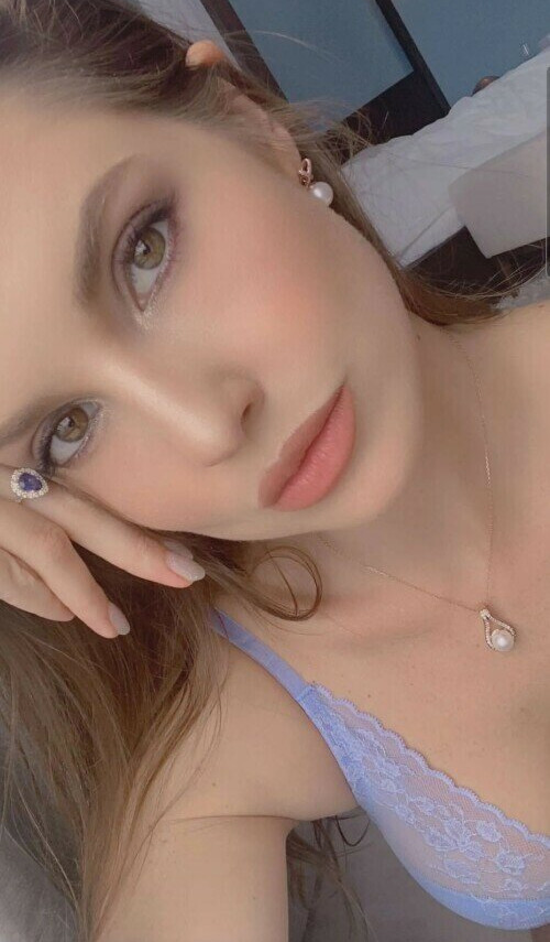 amanda-cerny gallery photo #2091