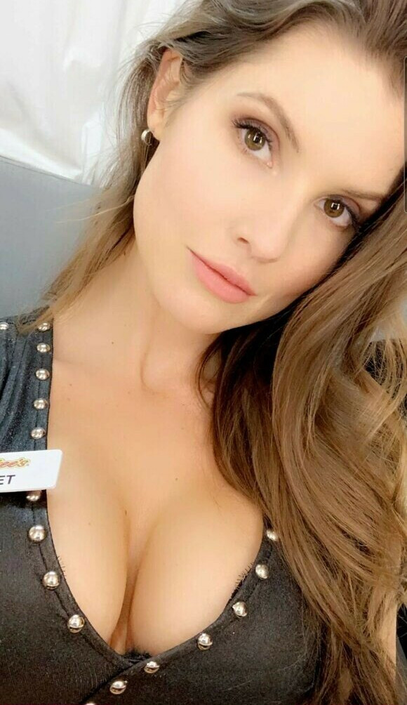 amanda-cerny gallery photo #2204