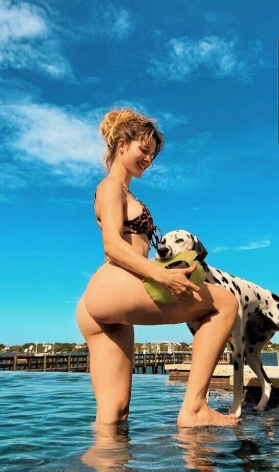 amanda-cerny gallery photo #2223