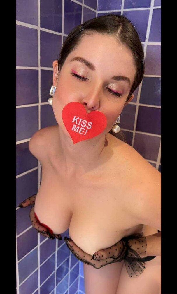 amanda-cerny gallery photo #2288