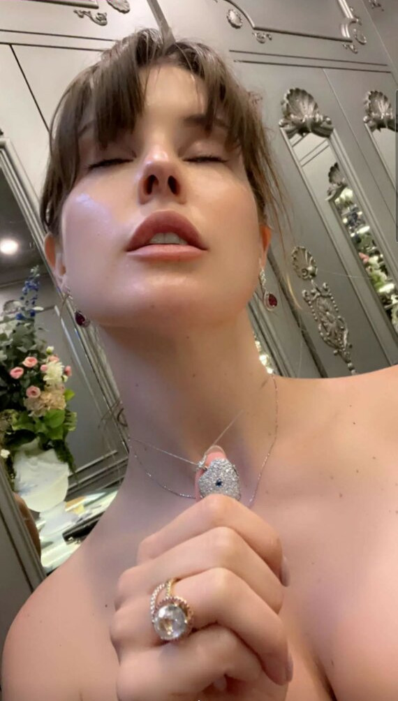 amanda-cerny gallery photo #2359