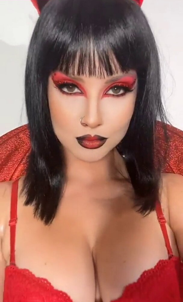 amanda-cerny gallery photo #856