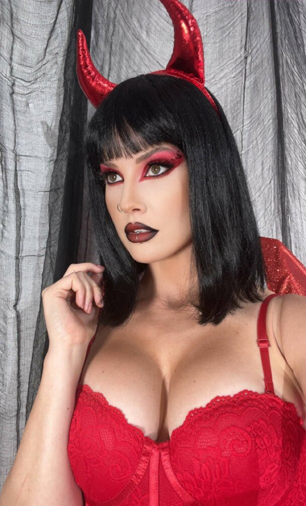 amanda-cerny gallery photo #860