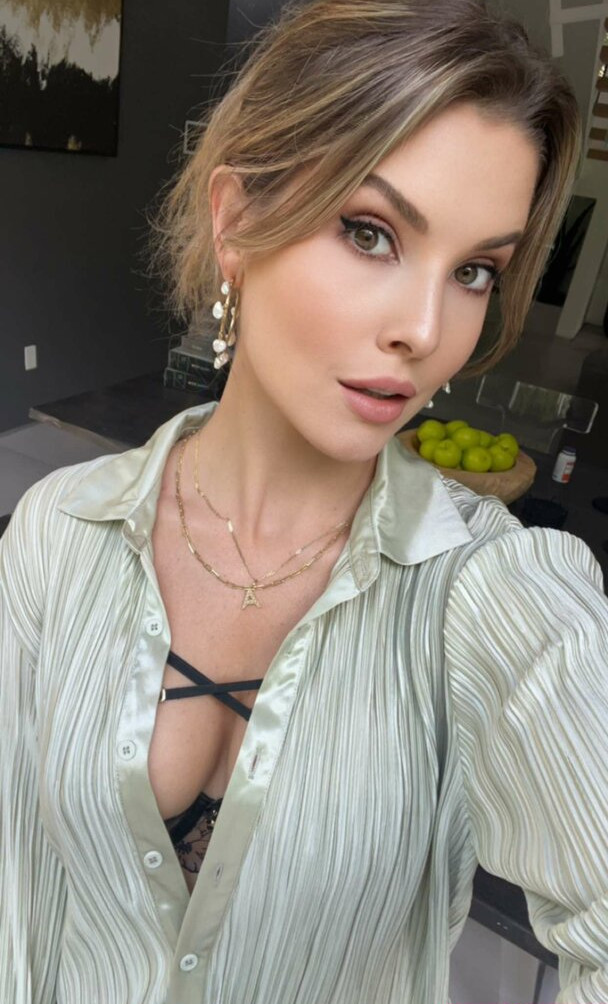 amanda-cerny gallery photo #912