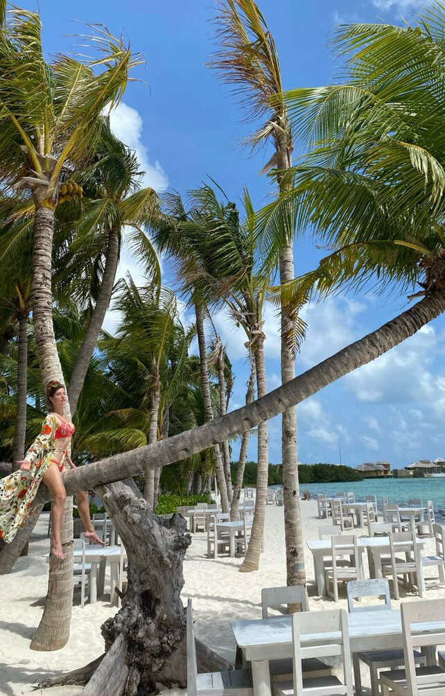 amanda-cerny gallery photo #925